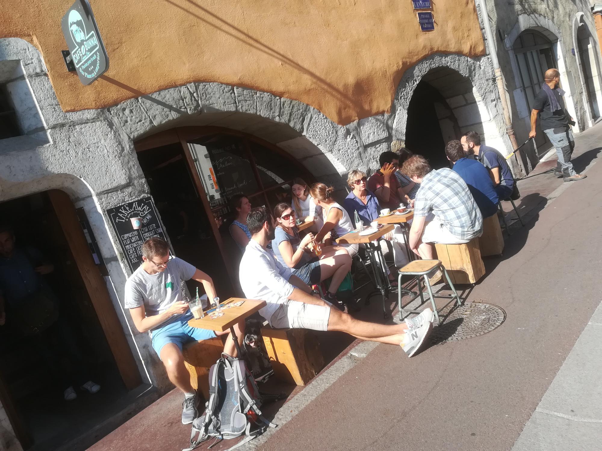 Cafe-BUNNA.jpg