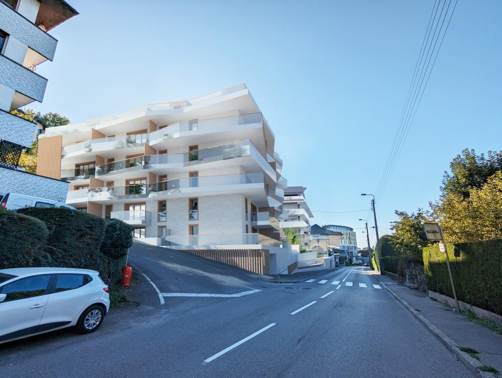 24-05-31-EVIAN-insertion.jpg