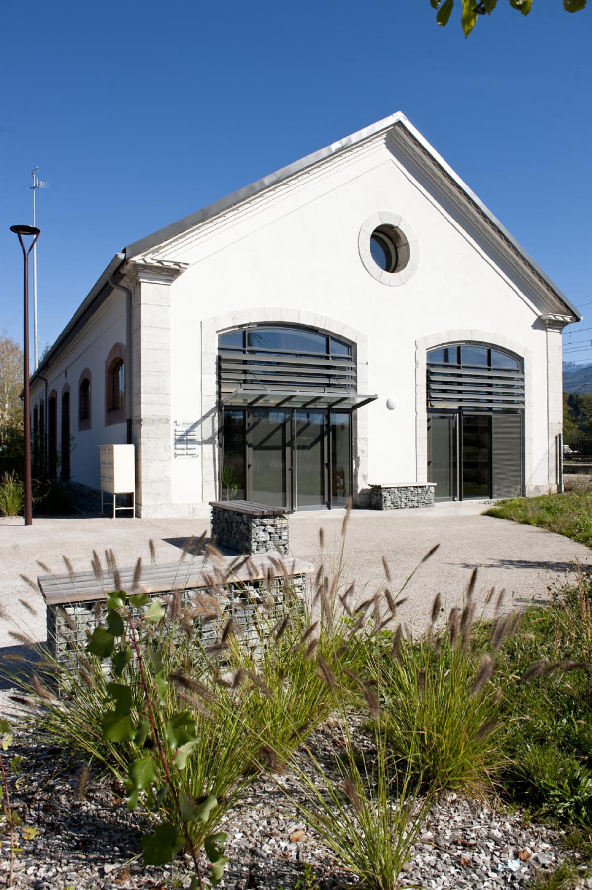 Beatrice-Cafieri-De-Jong-Architecture-Gare-de-St-Pierre-d-Albigny-bsc-68022.jpg