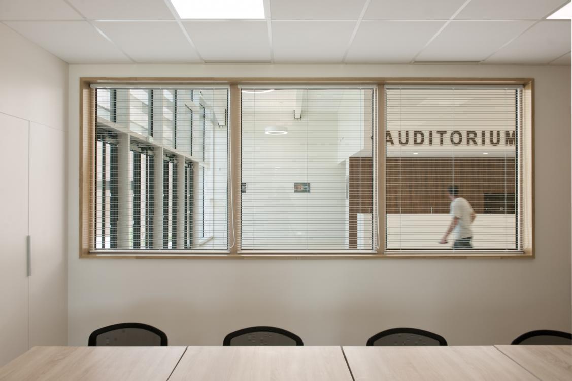 Beatrice-Cafieri-DeJong-Architectes-Mairie-de-Chavanod-Beatrice-Cafieri-DSC7327-33.jpg
