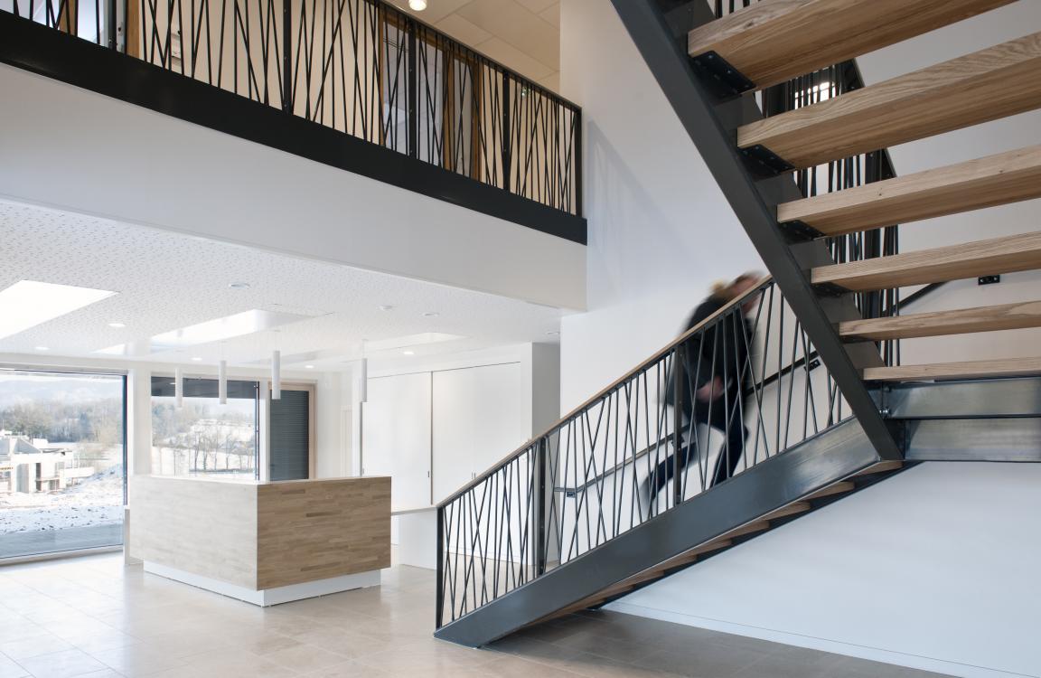 Beatrice-Cafieri-DeJong-Architecture-Mairie-de-Chavanod-DSC3572-75-HD-bb.jpg
