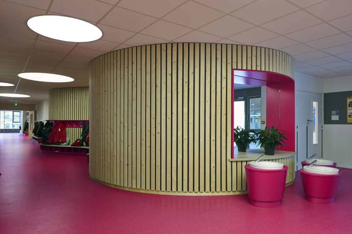 GS-ST-JULIEN-2013-11-013-fucsia.jpg