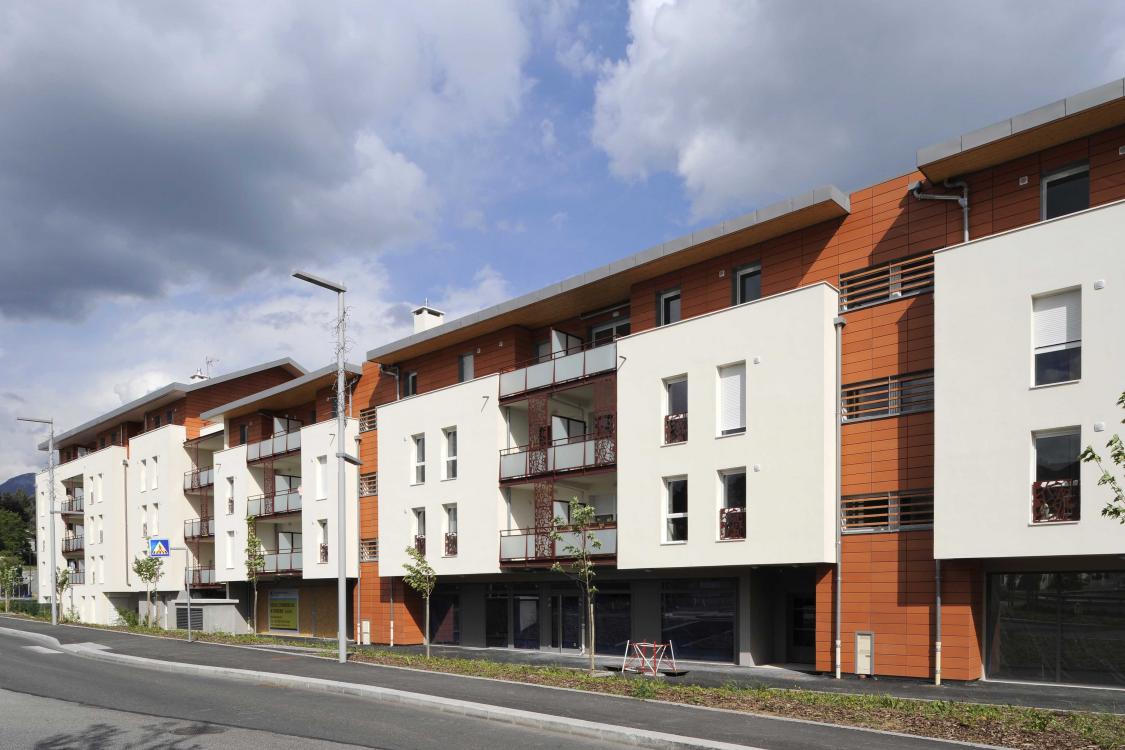 Lgm-annecyleVieux-CarreS-1.jpg