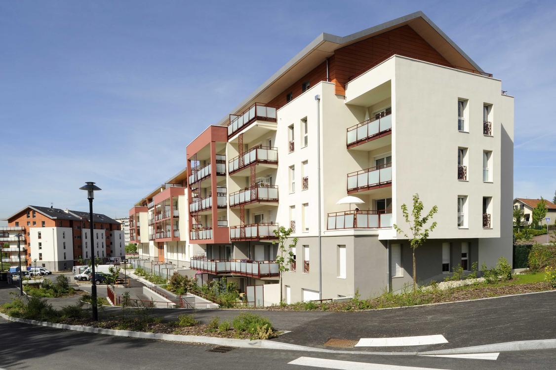 Lgm-annecyleVieux-CarreS-2.jpg