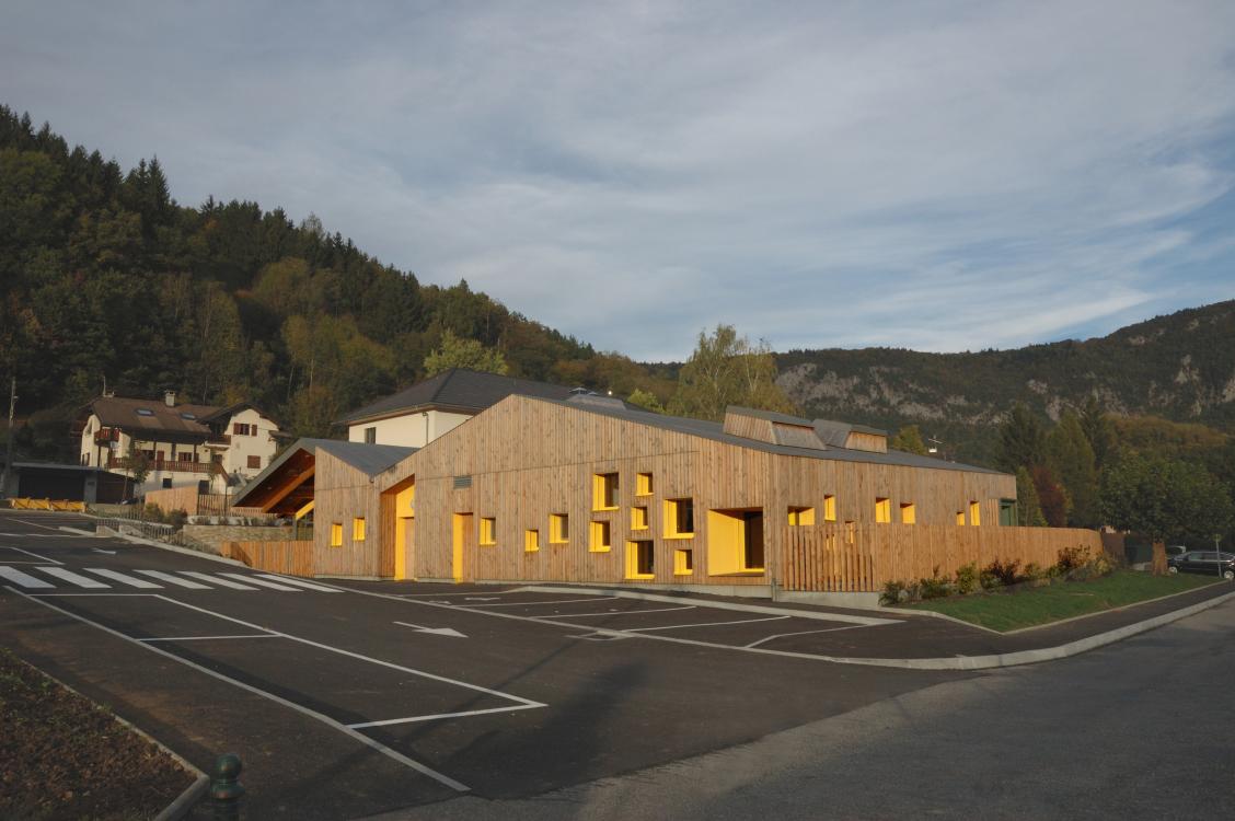 Pe-St-Jeoire-1a.jpg